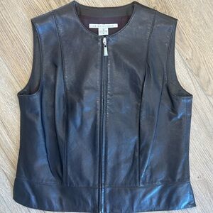 Peter Nygard Black Leather Sleeveless Vest/Jacket. Size 8